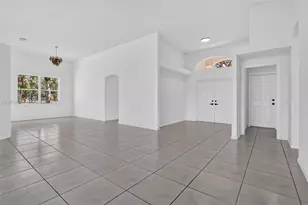 2342 NW 184th Terrace, Pembroke Pines, FL 33029 - Photo 5