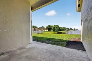 2342 NW 184th Terrace, Pembroke Pines, FL 33029 - Photo 43