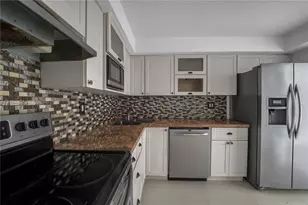 2780 NE 183rd St, Aventura, FL 33160 - Photo 11