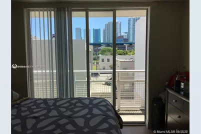450 SW 3rd St #15, Miami, FL 33130 - Photo 7