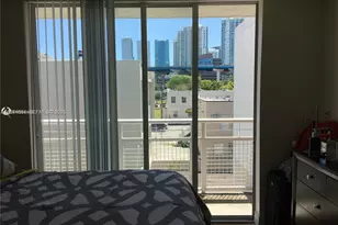 450 SW 3rd St, Miami, FL 33130 - Photo 7