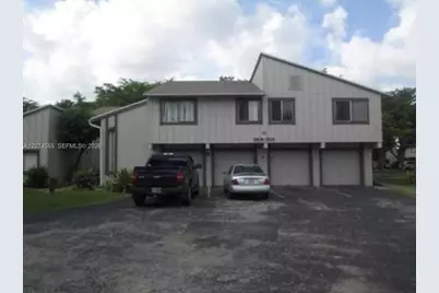 5810 NW 22nd St #21-B, Lauderhill, FL 33313 - Photo 1