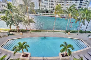 901 Brickell Key Blvd, Miami, FL 33131 - Photo 27