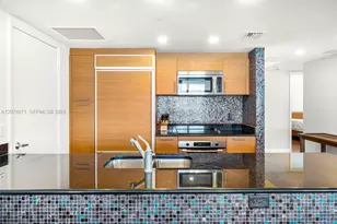 50 Biscayne Blvd, Miami, FL 33132 - Photo 9