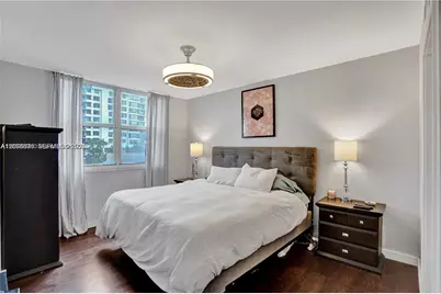 770 Claughton Island Dr #403, Miami, FL 33131 - Photo 5