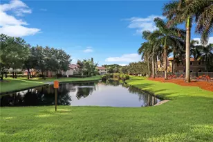 12365 S Village Cir, Davie, FL 33325 - Photo 3