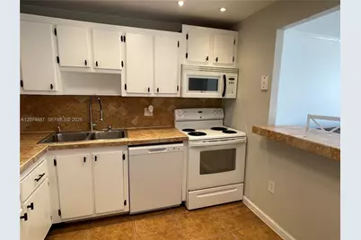 [Address not provided], North Miami Beach, FL 33160 - Photo 11
