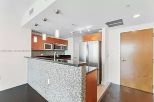 244 Biscayne Blvd, Miami, FL 33132 - Photo 13