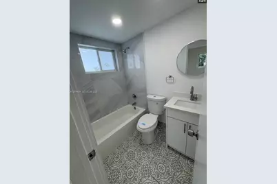 1811 NW 19th Ter #8, Miami, FL 33125 - Photo 5