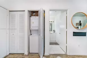 234 NE 3rd St, Miami, FL 33132 - Photo 19