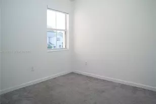 2683 SE 19th St, Homestead, FL 33035 - Photo 11