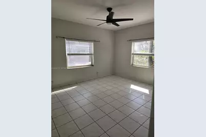 215 30th St #2, Miami Beach, FL 33140 - Photo 19
