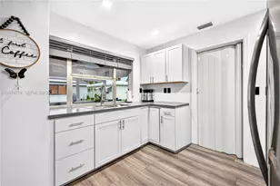 5721 NW 64th Way, Tamarac, FL 33321 - Photo 13