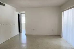 755 SW 6th St, Miami, FL 33130 - Photo 9