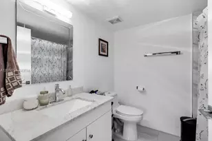 12166 St.Andrews Pl, Miramar, FL 33025 - Photo 15