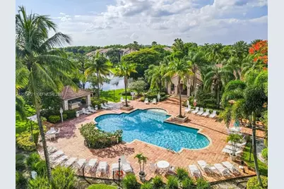 12166 Saint Andrews Pl #104, Miramar, FL 33025 - Photo 7