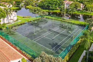 12166 St.Andrews Pl, Miramar, FL 33025 - Photo 5