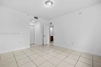 2405 W 78th St #202, Hialeah, FL 33016 - Photo 17