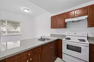 2405 W 78th St, Hialeah, FL 33016 - Photo 5