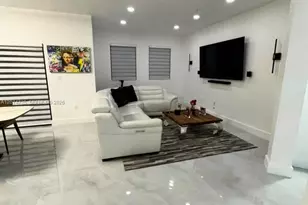 10630 NW 88th St, Doral, FL 33178 - Photo 5