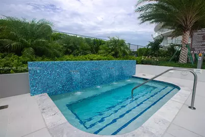 2411 Laguna Circle #1704, North Miami, FL 33181 - Photo 37