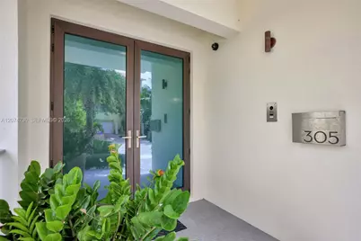 305 Oak St, Hollywood, FL 33019 - Photo 5