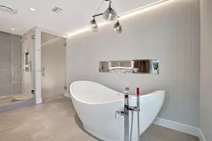 305 Oak St, Hollywood, FL 33019 - Photo 53