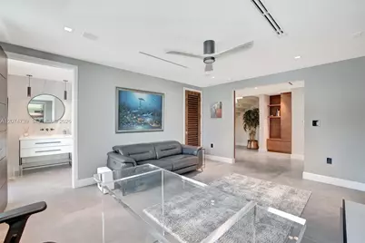 305 Oak St, Hollywood, FL 33019 - Photo 17