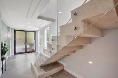 305 Oak St, Hollywood, FL 33019 - Photo 7