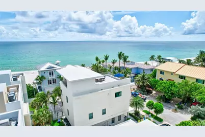 305 Oak St, Hollywood, FL 33019 - Photo 75