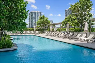 1400 Biscayne Blvd, Miami, FL 33132 - Photo 7