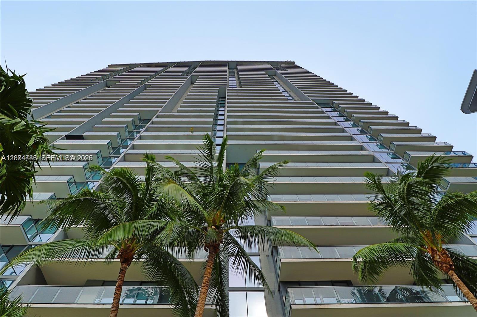 68 SE 6th St #1008 - 68 SE 6th St #1008, Miami, FL 33131 Luxury Property | Jose Angel Pina