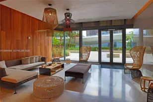68 SE 6th St, Miami, FL 33131 - Photo 3