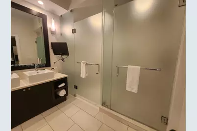 5300 NW 87th Ave #614, Doral, FL 33178 - Photo 11