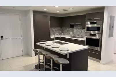7751 NW 107th Ave #707, Doral, FL 33178 - Photo 5