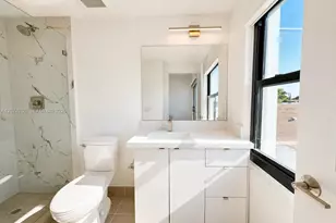 2511 Pierce St, Hollywood, FL 33020 - Photo 15