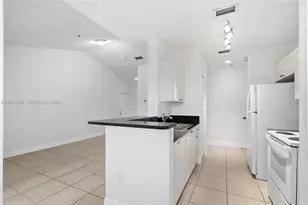 21000 SW 87th Ave, Cutler Bay, FL 33189 - Photo 11