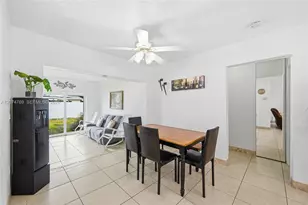 8641 NW 25th Ct, Sunrise, FL 33322 - Photo 3