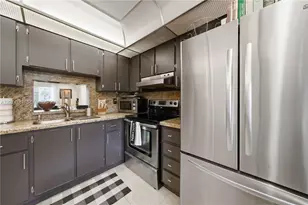 441 SE 3rd St, Dania Beach, FL 33004 - Photo 31
