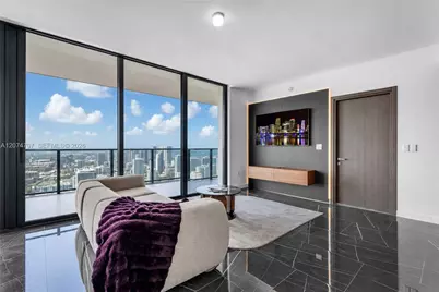 20 NE 11th Street #6101, Miami, FL 33132 - Photo 3