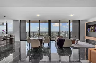 20 NE 11th St, Miami, FL 33132 - Photo 5