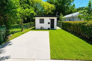 802 NW 3rd Terrace, Hallandale Beach, FL 33009 - Photo 23