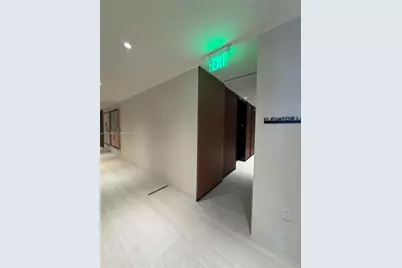 1400 Biscayne Boulevard #2702, Miami, FL 33132 - Photo 33