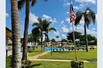 867 North Dr #B, Delray Beach, FL 33445 - Photo 41