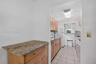 867 North Dr, Delray Beach, FL 33445 - Photo 17
