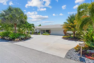 2812 NE 28th St, Fort Lauderdale, FL 33306 - Photo 3