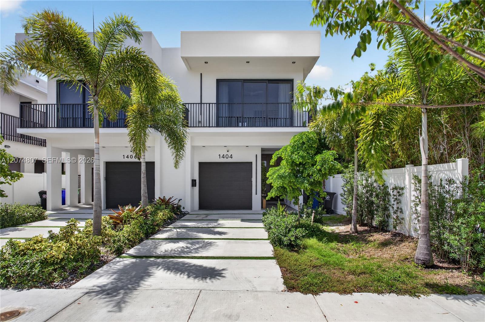1404 NE 5th St - 1404 NE 5th St, Fort Lauderdale, FL 33301 Luxury Property | Jose Angel Pina
