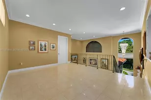 501 Bay Ln, Key Biscayne, FL 33149 - Photo 21