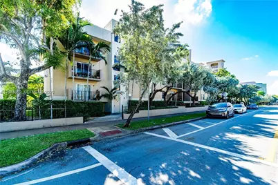 110 Salamanca Ave #403, Coral Gables, FL 33134 - Photo 19