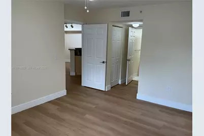 4200 San Marino Blvd #107, West Palm Beach, FL 33409 - Photo 9